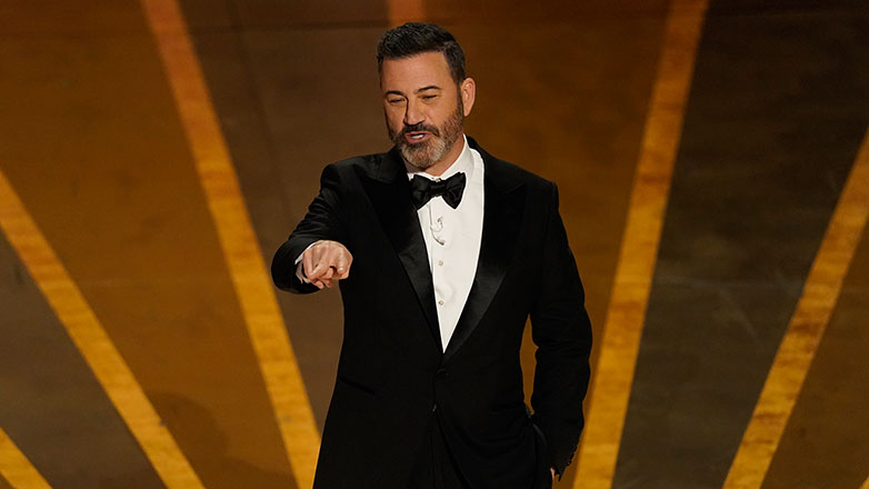 Τζίμι Κίμελ: Αποκάλυψε τη γενναιόδωρη προσφορά των Μπεν Άφλεκ και Ματ Ντέιμον