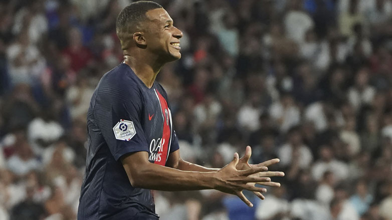 Γαλλία: «Περίπατος» της Παρί Σεν Ζερμέν, 4-1 στη Λιόν