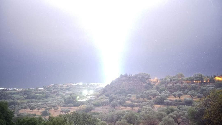 Κακοκαιρία Daniel: Ο κεραυνός που προκάλεσε τη φωτιά στο Φαληράκι Ρόδου