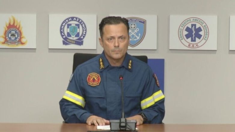 Αρτοποιός: «Σε έξαρση το ακραίο μετεωρολογικό φαινόμενο στη Μαγνησία – Μην κυκλοφορείτε στους δρόμους»