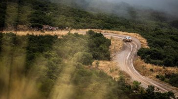 ΕΚΟ Ράλλυ Ακρόπολις: Η κακοκαιρία «Daniel» δυσκόλεψε τις δοκιμές των αγωνιζομένων