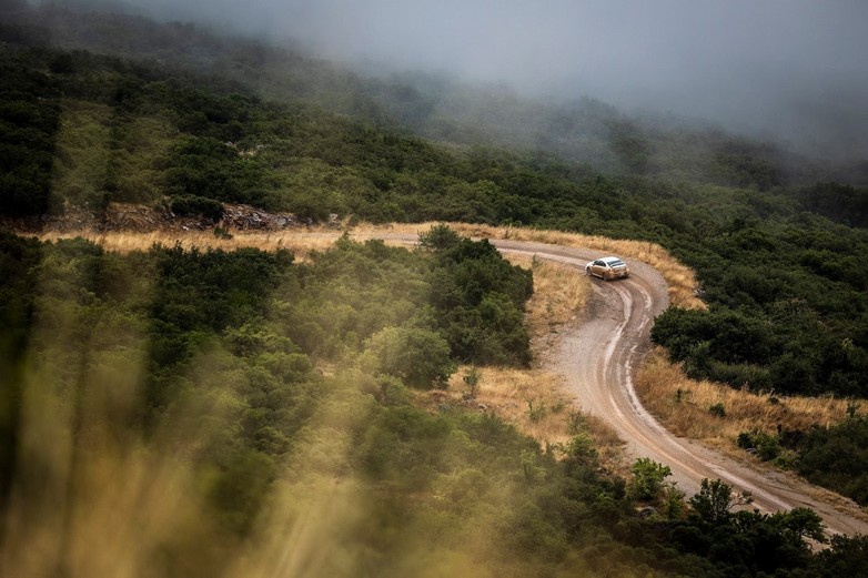 ΕΚΟ Ράλλυ Ακρόπολις: Η κακοκαιρία «Daniel» δυσκόλεψε τις δοκιμές των αγωνιζομένων