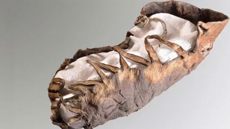 Γερμανία: Παιδικό παπούτσι 2.000 ετών ανακαλύφθηκε σε ορυχείο αλατιού