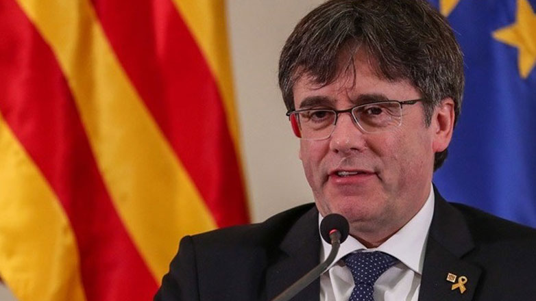 Ο Πουτζντεμόν απαιτεί «αμνηστία» για τους καταλανούς αυτονομιστές ως αντάλλαγμα για να στηρίξει το κόμμα του πρωθυπουργού Σάντσεθ