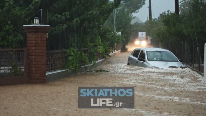 Σκιάθος: Αίτημα να κηρυχθεί ο Δήμος σε κατάσταση έκτακτης ανάγκης