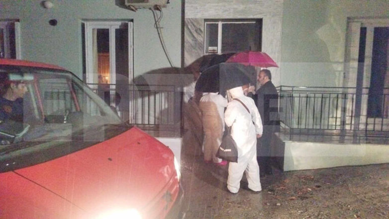 Η στιγμή της εκκένωσης του γηροκομείου στον Βόλο