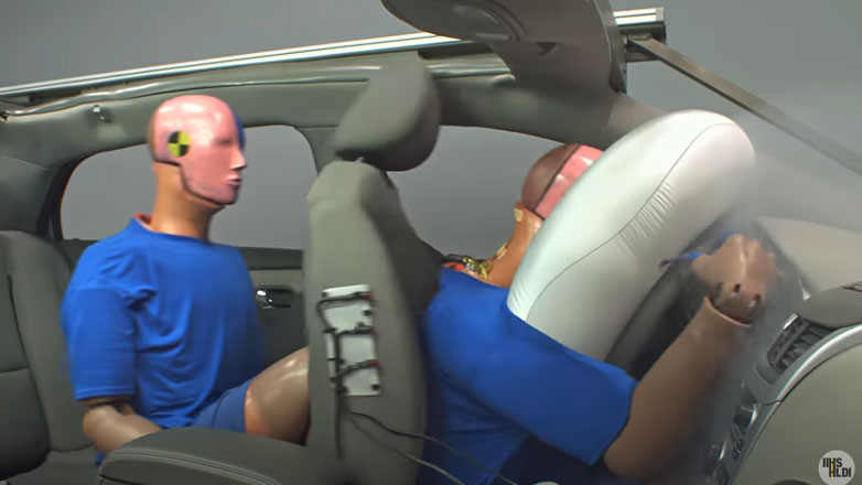 «Το φαινόμενο του ελέφαντα» – Όταν οι πίσω επιβάτες σκοτώνουν τους μπροστά