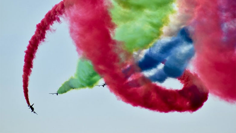 Athens Flying Week 2023: Μοναδικές φωτογραφίες με μαχητικά σε ακροβατικά