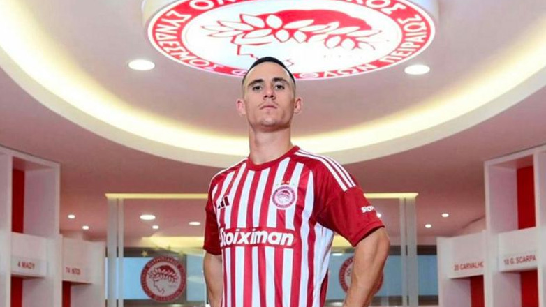 Ποντένσε: «Τώρα είμαι καλύτερος ποδοσφαιριστής, ήλπιζα ότι θα επιστρέψω γιατί αγαπώ τον Ολυμπιακό»