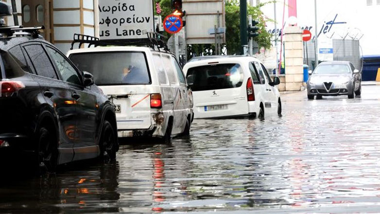Κυκλοφοριακές ρυθμίσεις στην Αττική λόγω της έντονης βροχόπτωσης