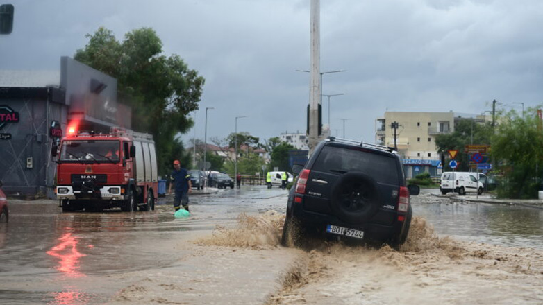 Στη Λάρισα μεταφέρονται 190 ντόπιοι και τουρίστες από το Πήλιο