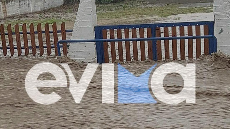 Κακοκαιρία Daniel: Πλημμύρισαν οι Ροβιές της Βόρειας Εύβοιας