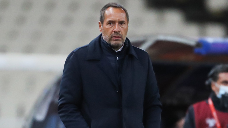 Φαν’ τ Σιπ: «Προσοχή στον Μπακασέτα»