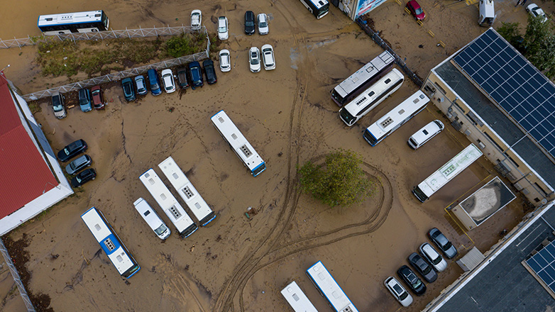 Απεγκλωβισμός, διά θαλάσσης, δεκάδων τουριστών από το Μικρό, στο νότιο Πήλιο