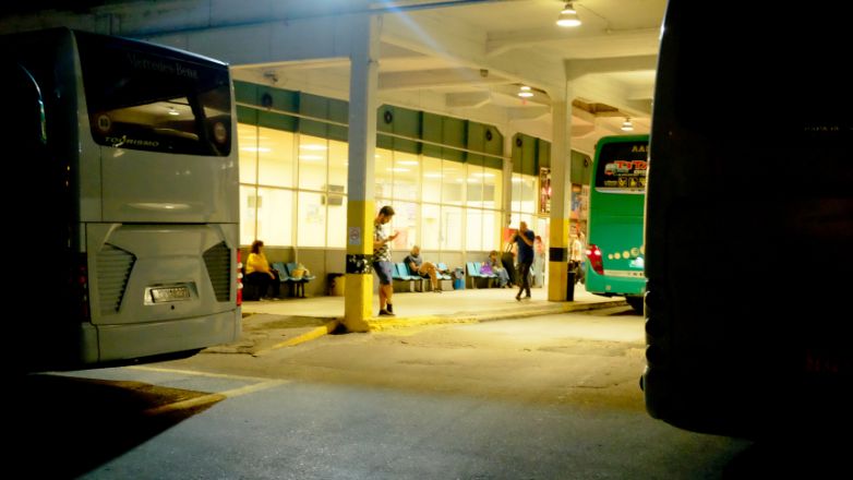 Με λεωφορεία αντί για τρένα θα πραγματοποιούνται τα δρομολόγια στη γραμμή Λάρισα – Βόλος – Λάρισα