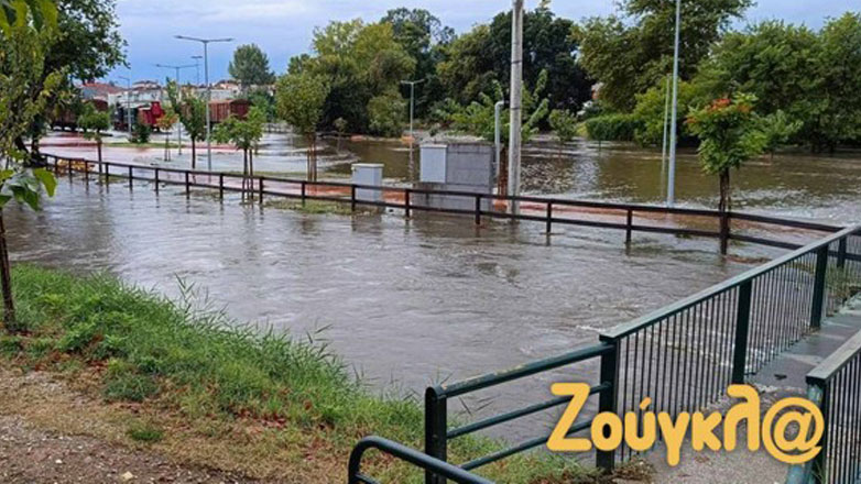 Κακοκαιρία Daniel: Τέτοια καταστροφή δεν έχουμε ξαναζήσει, λένε οι κάτοικοι του δήμου Φαρκαδόνας