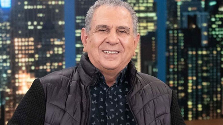 O Κώστας Καζάκας αποκάλυψε: «Μου έδωσαν κάτι πιο δυνατό, βγήκα στους δρόμους γυμνός»