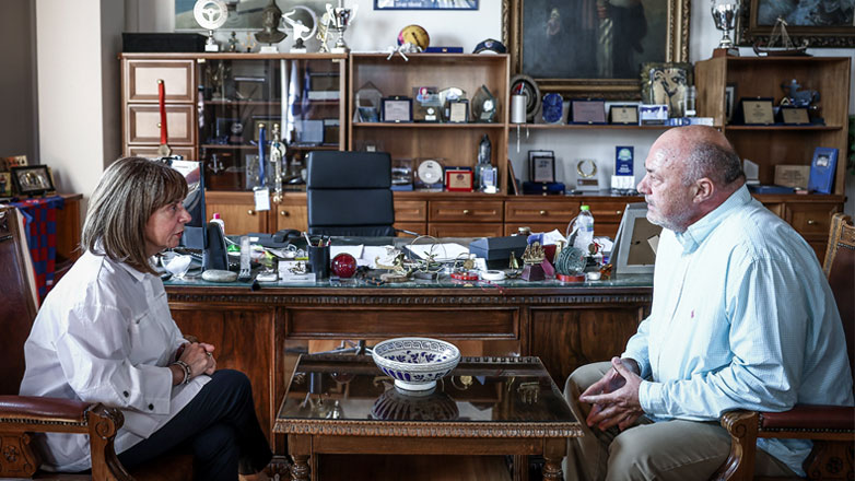 Βόλος: Απομάκρυνση με ελικόπτερα εγκλωβισμένων από το Αν. Πήλιο και μεταφορά τροφίμων από αέρος