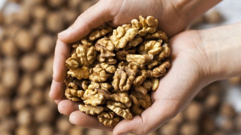 Ο ξηρός καρπός που βελτιώνει το μικροβίωμα του εντέρου