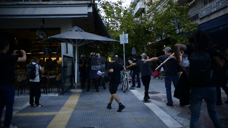 Λάρισα: Επεισόδια με χημικά στην πορεία διαμαρτυρίας για την κακοκαιρία