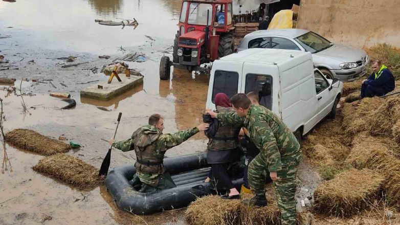 Στις 2235 οι διασώσεις και απεγκλωβισμοί πολιτών από τις Ένοπλες Δυνάμεις στη Θεσσαλία