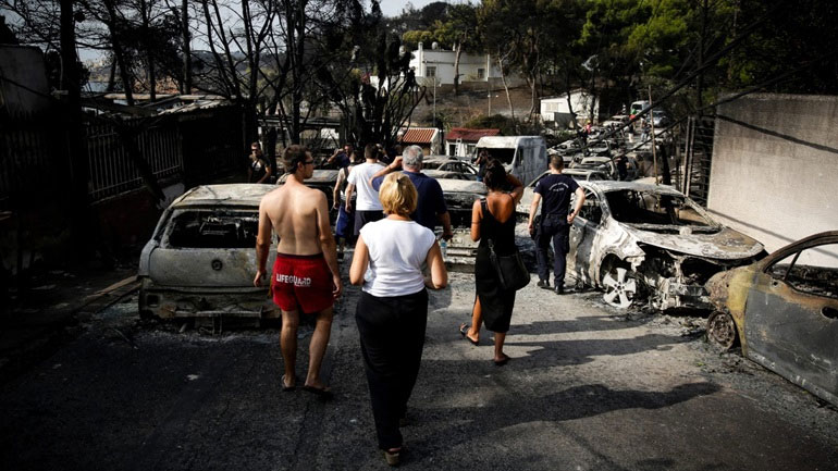 Υπουργείο Εργασίας: Τα μέτρα για τους πολίτες και τις επιχειρήσεις που επλήγησαν από τις πυρκαγιές