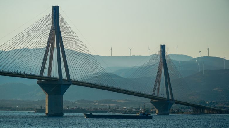 Έως την Πέμπτη δωρεάν διέλευση οχημάτων από Γέφυρα Ρίου – Αντιρρίου, Ιόνια Οδό και Ε65