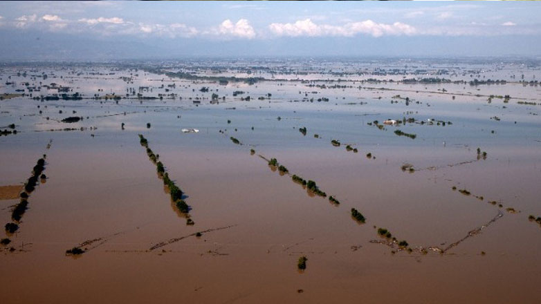 Θαμμένα στα λασπόνερα χωριά στις Π.Ε. Τρικάλων και Καρδίτσας – Οι κάτοικοι αγωνιούν για την επόμενη μέρα