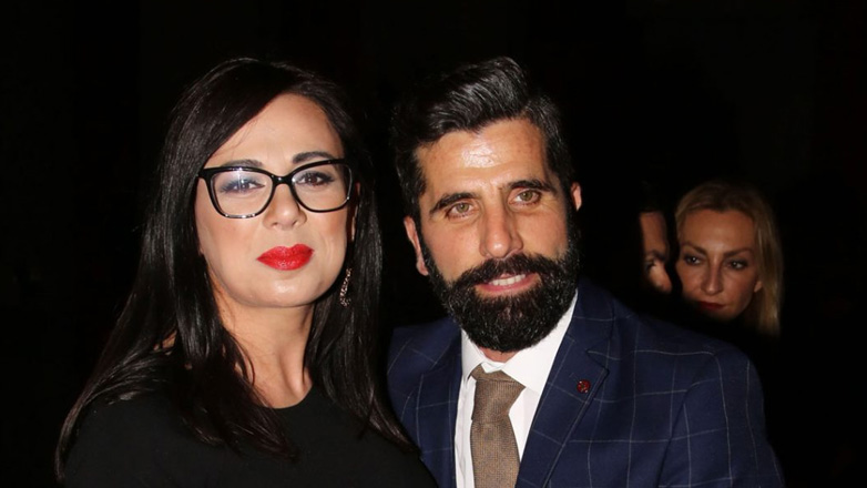 Η σύζυγος του Θανάση Βισκαδουράκη αποκαλύπτει για τις πλημμύρες στην Καρδίτσα: «Καταστράφηκε το σπίτι και όλα μας τα υπάρχοντα»