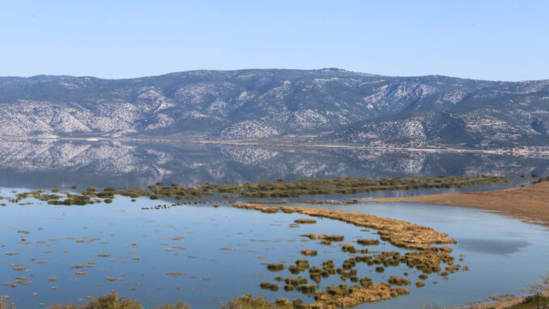 Νέοι φόβοι για το Στεφανοβίκειο – Ήχησε το 112 για έξι χωριά γύρω από τη λίμνη Κάρλα