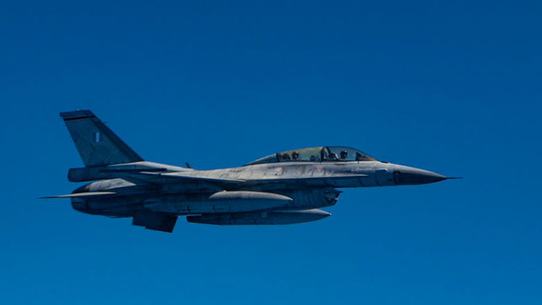 BBC: Ρώσος πιλότος παρερμήνευσε εντολή εκτοξεύοντας πυραύλους κατά βρετανικού κατασκοπευτικού – Τι πραγματικά συνέβη