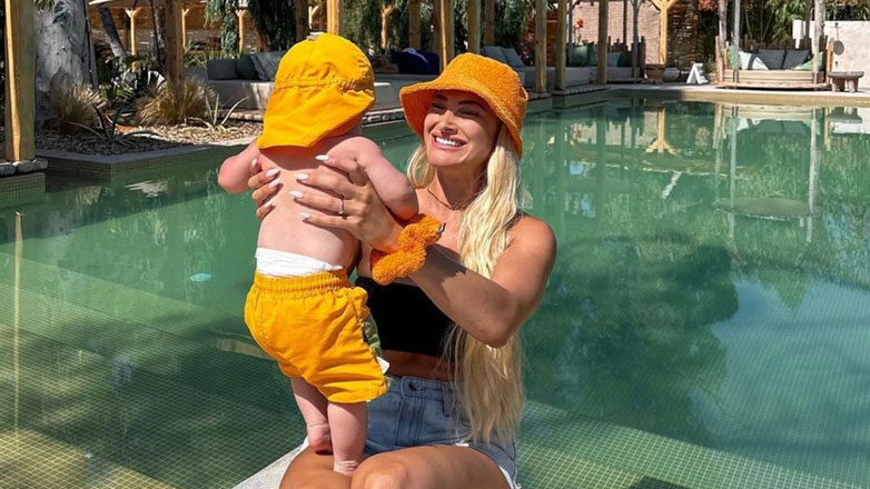 Ιωάννα Τούνη – Δημήτρης Αλεξάνδρου: Όλες οι λεπτομέρειες για τη βάφτιση του οκτώ μηνών γιου τους