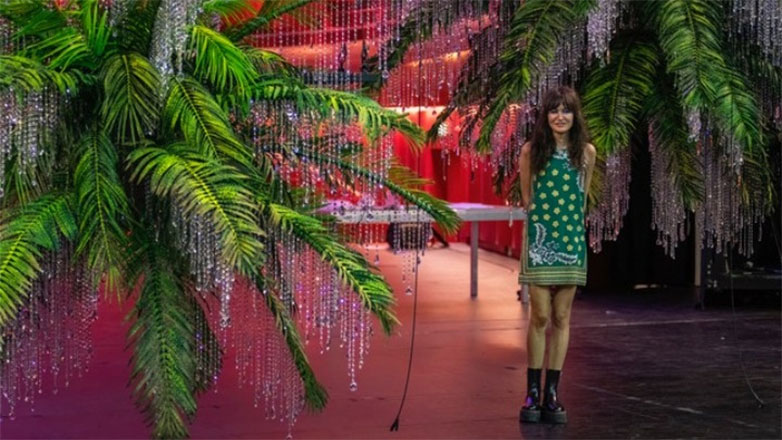 «A Summer Evening»: Mια εικαστική εγκατάσταση από την Ιωάννα Πανταζοπούλου στη Λυρική