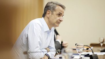 Τηλεδιάσκεψη Μητσοτάκη με το Συντονιστικό στη Λάρισα – Ξεκινά εντός των επομένων ωρών η καταβολή αποζημιώσεων στους πληγέντες