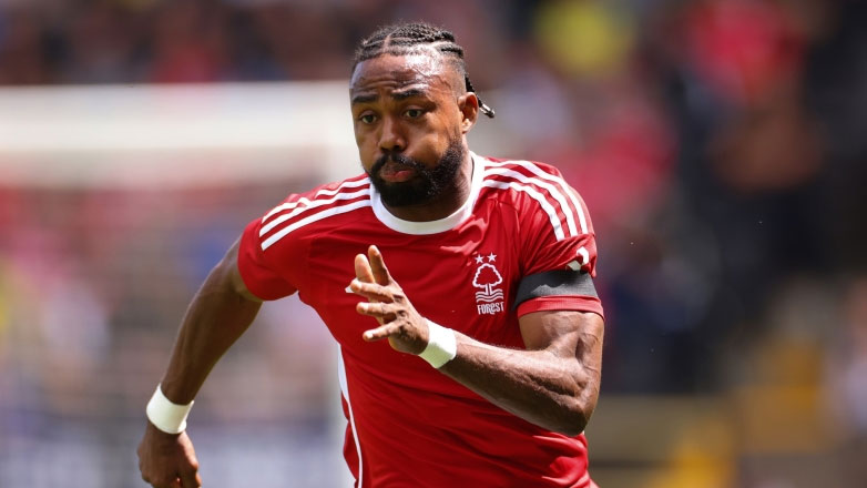 Συμφώνησε με την Μπασακσεχίρ ο Ντένις