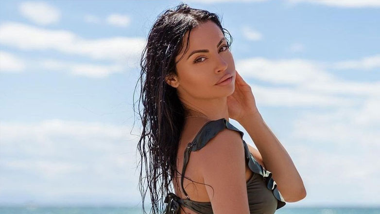 H Δήμητρα Αλεξανδράκη απαντά στις φήμες εγκυμοσύνης και τα κιλά που πήρε