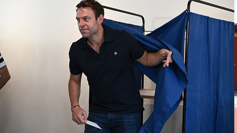 Εκλογές ΣΥΡΙΖΑ: Ψήφισε ο Στέφανος Κασσελάκης – «Η χώρα δικαιούται να έχει μια προοδευτική κυβέρνηση σύντομα στον τόπο»