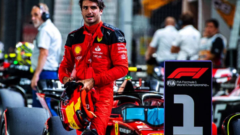 Τεράστια νίκη Sainz στη Σιγκαπούρη τερματίζοντας το σερί του Verstappen– Εκπληκτικός αγώνας