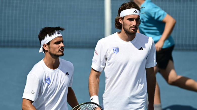 Davis Cup: Ήττα στο διπλό για τα αδέρφια Τσιτσιπά