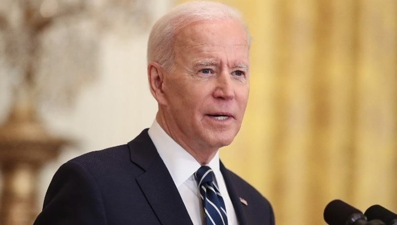 ΗΠΑ: Ο Μπάιντεν είχε μία «συγκινητική» συνομιλία με τις οικογένειες πρώην κρατουμένων στο Ιράν