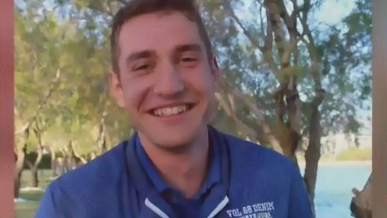 Λιβύη: Ο πατέρας του υπαξιωματικού Γιώργου Βούλγαρη λυγίζει – «Έδινε και την ψυχή του για τον Στρατό»