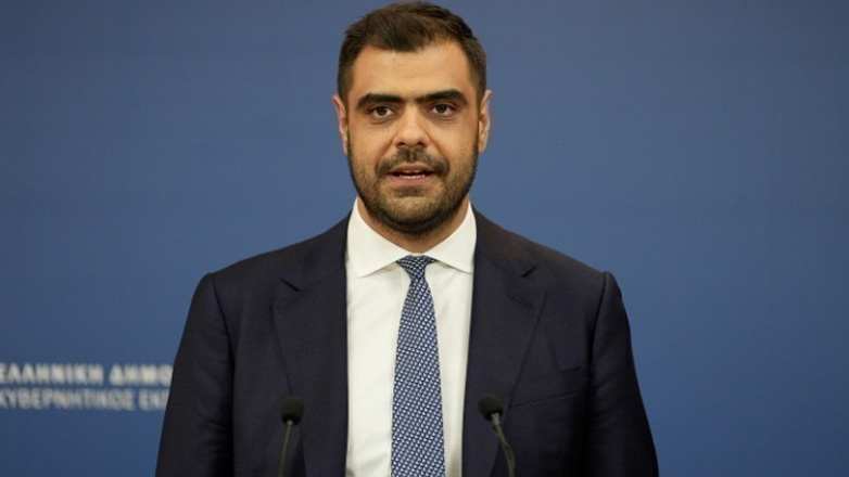 Μαρινάκης για Λιβύη: Δεν μετέβη κλιμάκιο της ΕΥΠ – Είναι ξεκάθαρο ότι πρόκειται για τροχαίο δυστύχημα