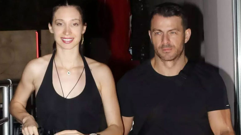 Η Δήμητρα Βαμβακούση απαντά πρώτη φορά στις φήμες περί εγκυμοσύνης