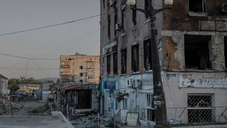 Ουκρανία: Τουλάχιστον έξι νεκροί από ρωσικό βομβαρδισμό στην πόλη Κουπιάνσκ