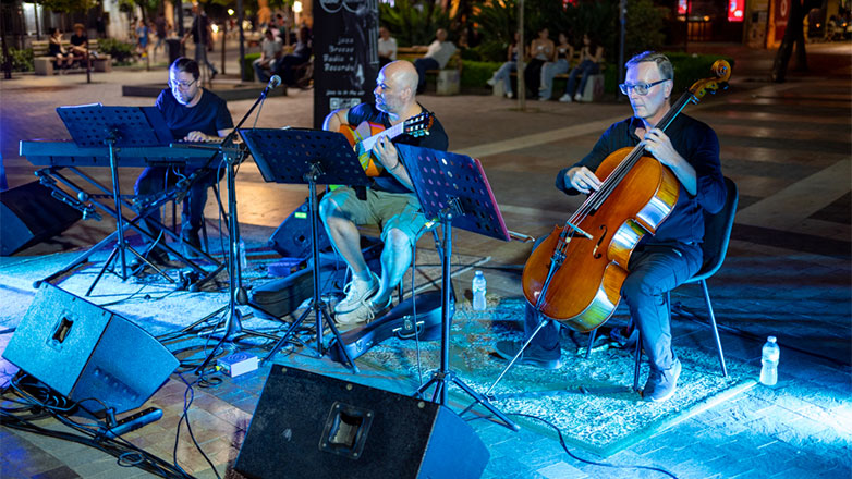 Jazz Breeze Festival: Για πρώτη φορά η Jazz στους δρόμους του Αγρινίου