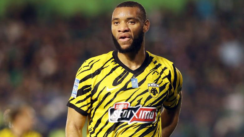 ΑΕΚ: Δηλητηρίαση ο Μουκουντί