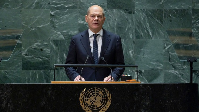 Ο καγκελάριος της Γερμανίας αντιτάσσεται σε μια κατ’ επίφαση ειρήνη στην Ουκρανία