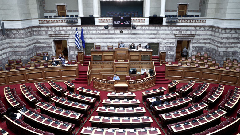 Βουλή: Κατατέθηκε η τροπολογία για την επιστολική ψήφο των Ελλήνων του εξωτερικού στις εθνικές εκλογές