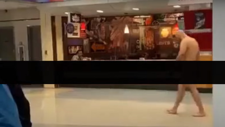 Άνδρας κυκλοφορούσε γυμνός στο αεροδρόμιο του Τέξας