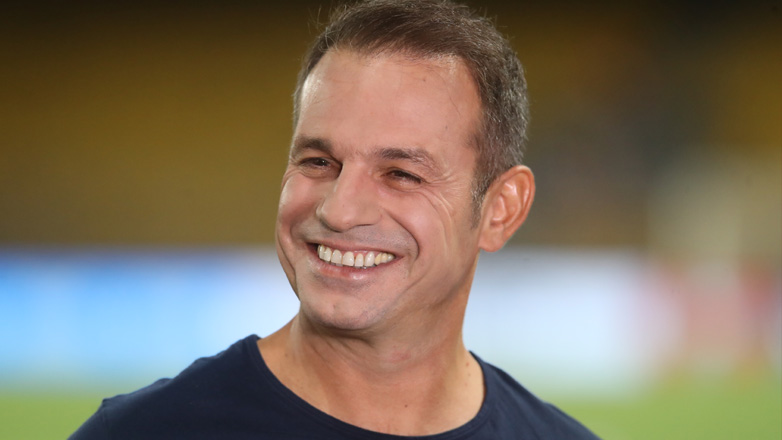 Ντέμης Νικολαΐδης: «Σταμάτησα την μπάλα σε ηλικία 30 ετών για να σώσουμε την ΑΕΚ»